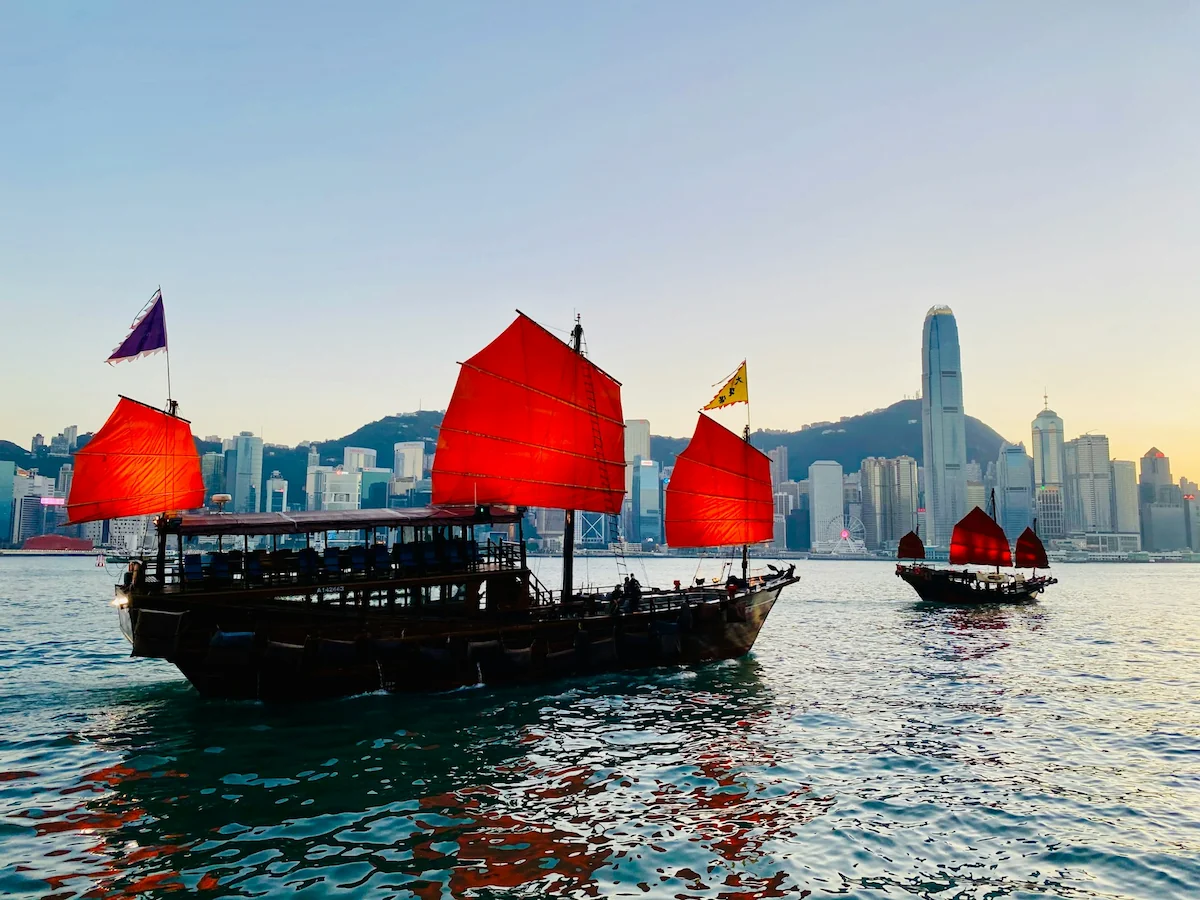 Hong Kong travel guide