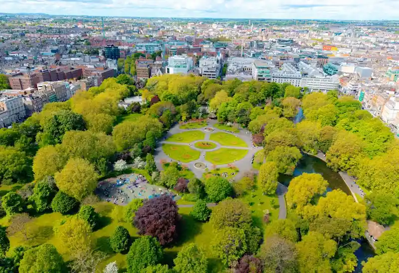 St Stephen’s Green and Georgian Dublin neighborhood in Dublin