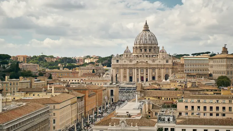 Vatican & Borgo neighborhood in Rome