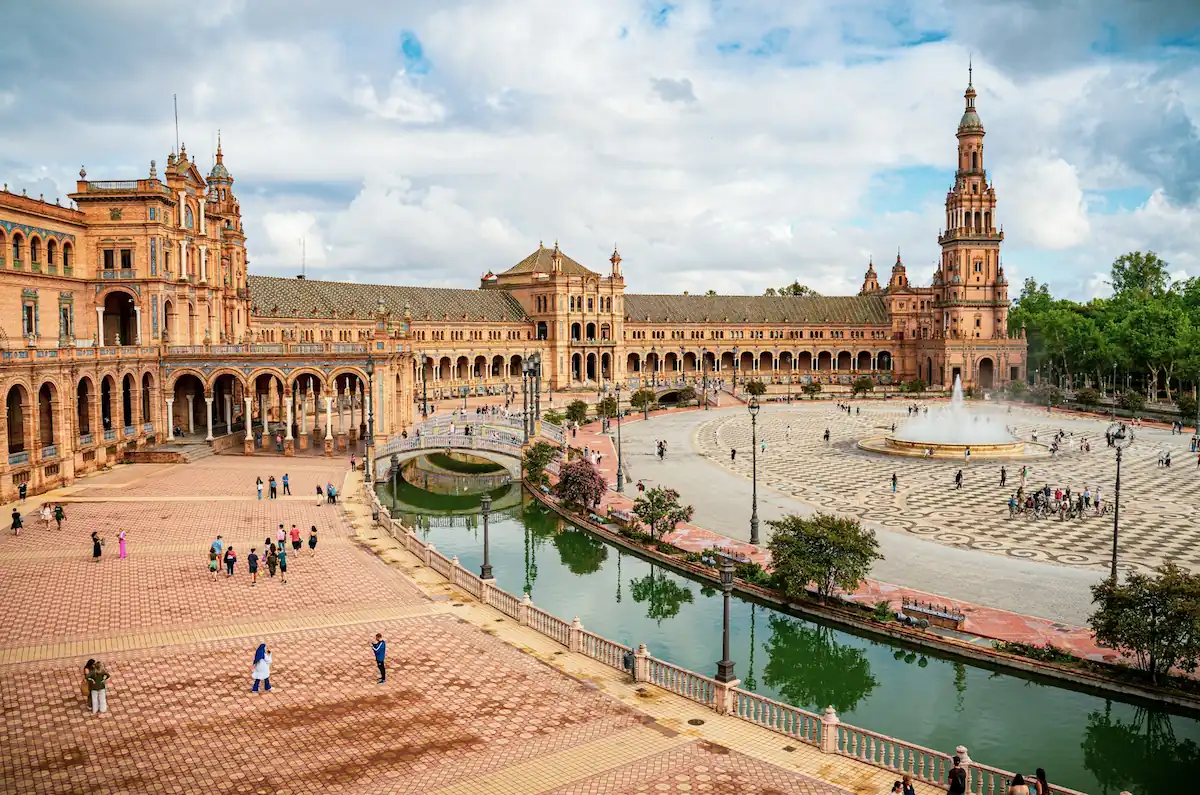 Seville travel guide