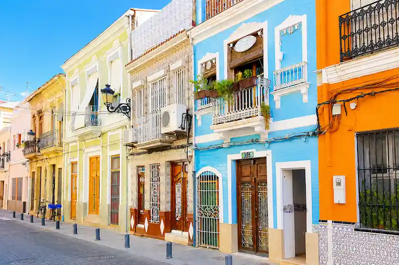 El Cabanyal and Malvarrosa neighborhood in Valencia