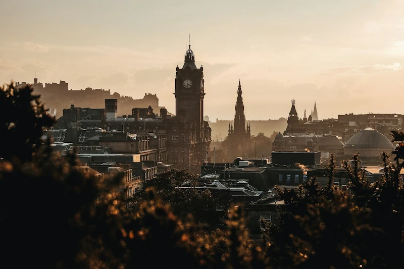 Edinburgh travel guide