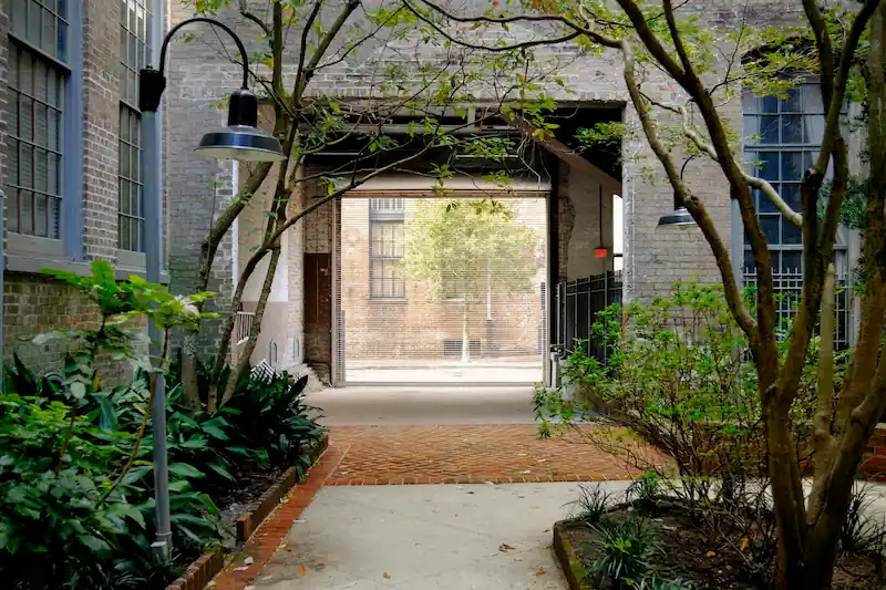CBD & Warehouse District neighborhood in New Orleans