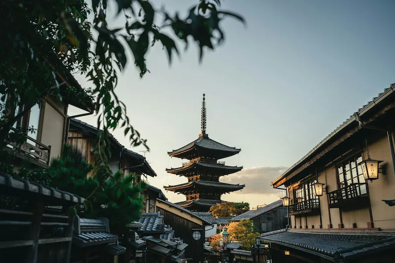 Kyoto in Two Days: A Clear First Trip Through Temples, Lanes, and Western Hills
