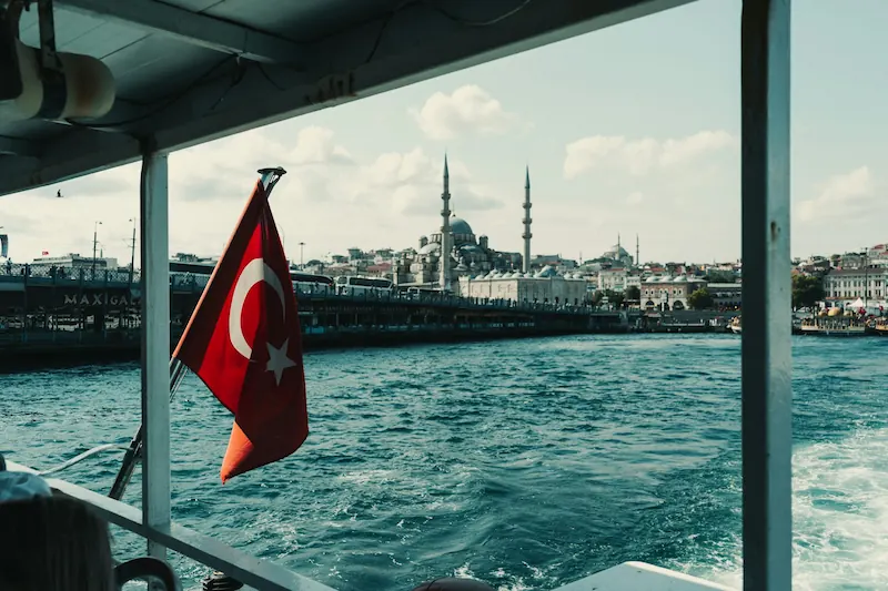 3 Days in Istanbul: A Flow-First Route Through Sultanahmet, Galata, Beyoğlu, and Kadıköy