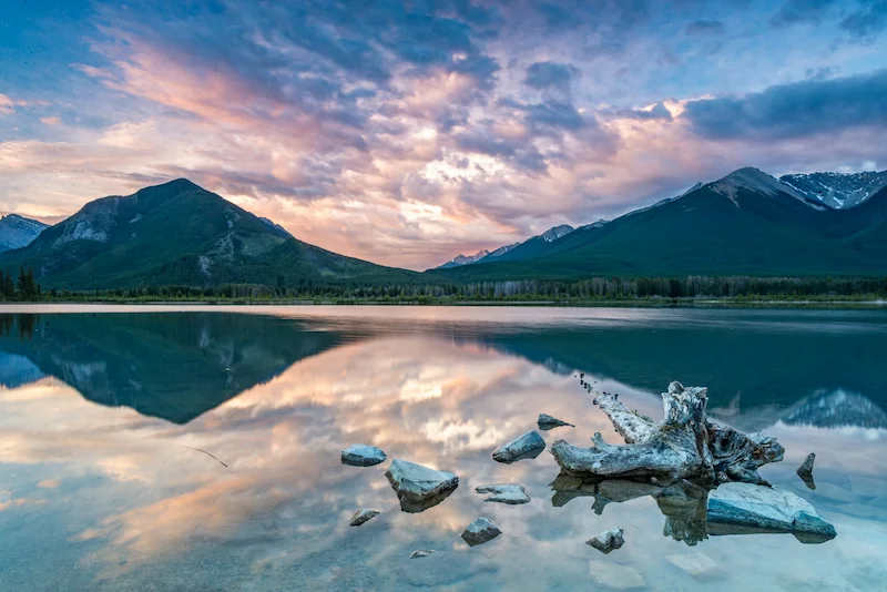 Four Days in Banff: A Complete First-Time Route Through Lakes, Canyon, and Valley Water